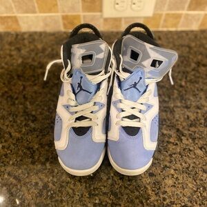 Jordan 6 UNC